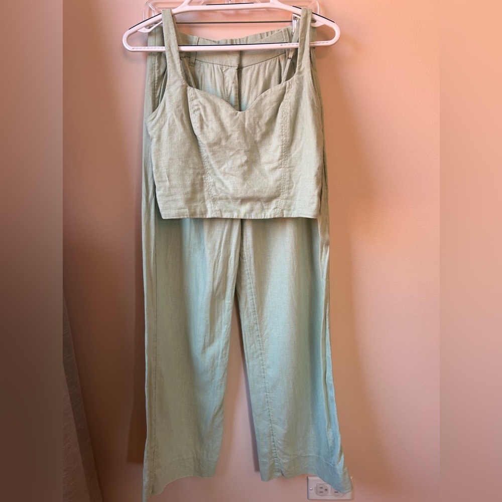 Abercrombie & Fitch matching linen set